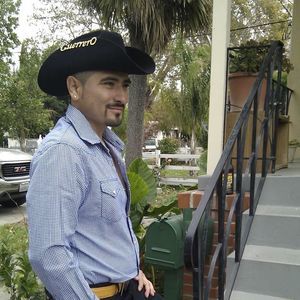 Meet your Posher, Abraham